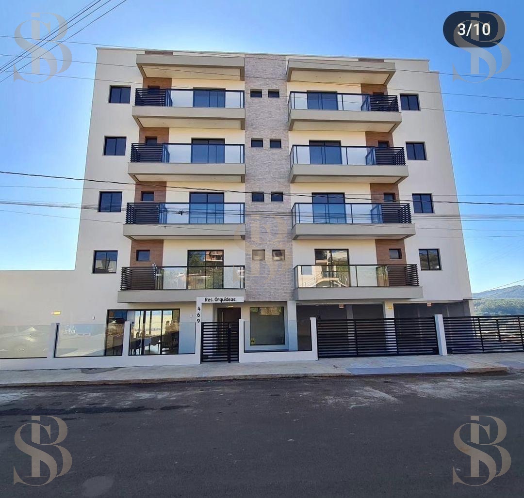 Apartamento com terraço