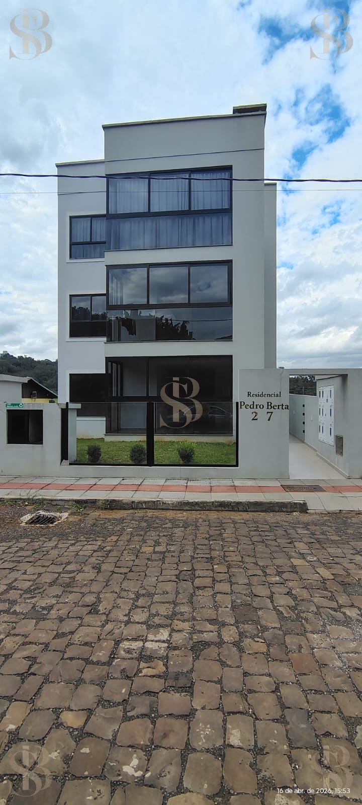 Apartamento térreo